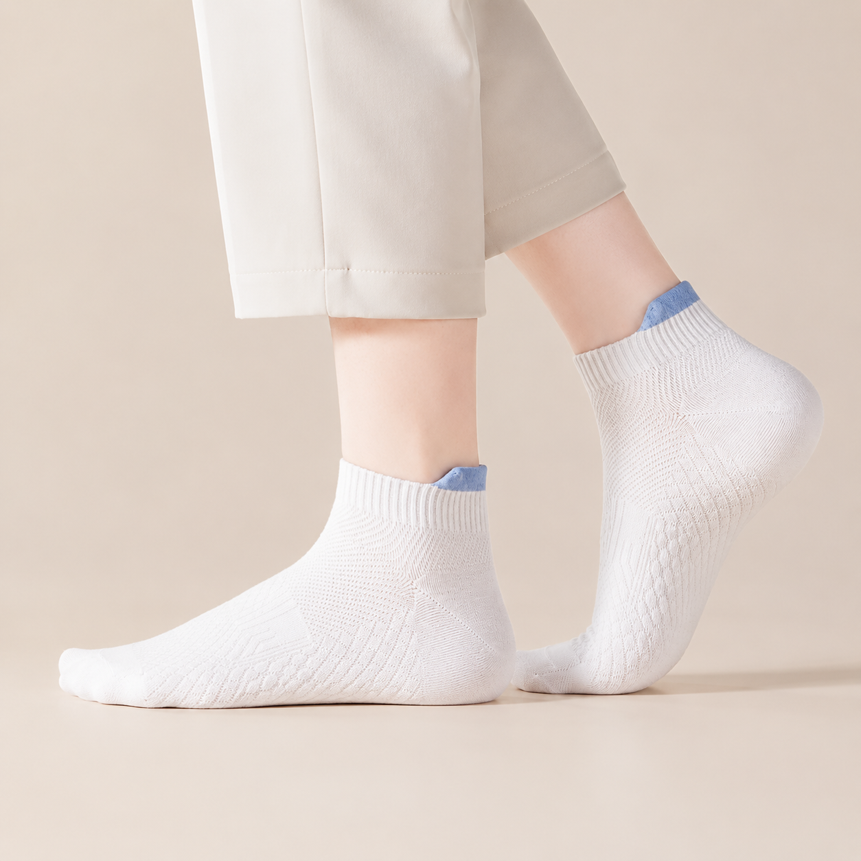 Ultra Grip Edition Socks - WHITE