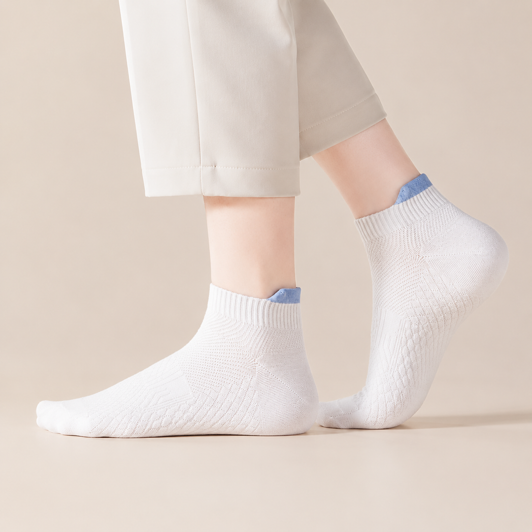 Ultra Grip Edition Socks - WHITE