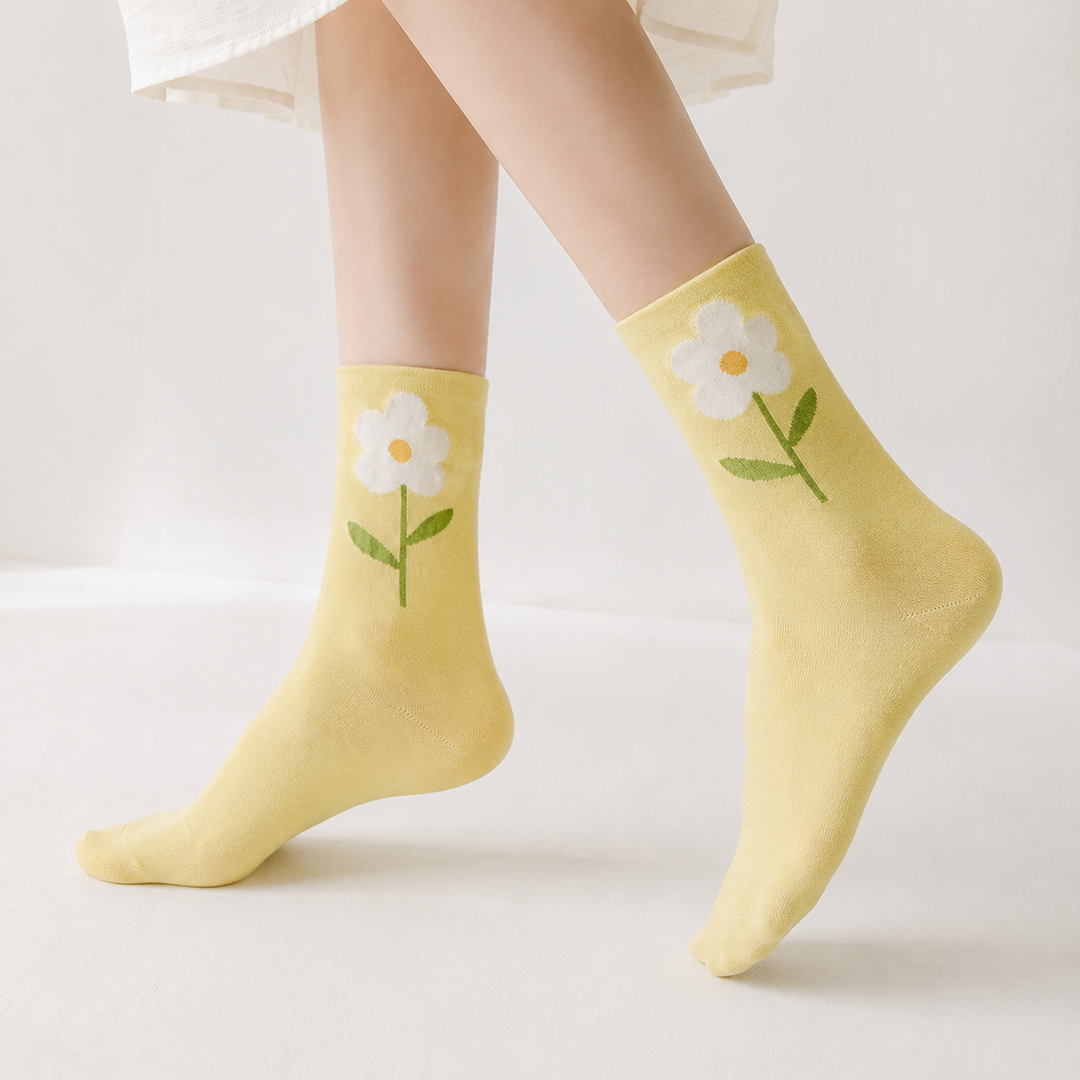 Cute Flower 2.0 Edition Women Socks - YELLOW